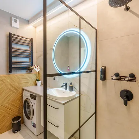 Sloneczny Brzeg Przy Samej Plazy By Perlowa Przystan Rent سيانوزيتي
